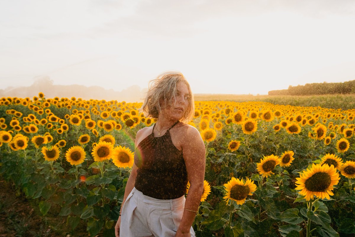 Deandraleonph's tweet photo. Journée mondiale de la photographie, voilà un extrait de mon travail <3
#PhotographyDay #Photographer https://t.co/EEnUAsnQ91