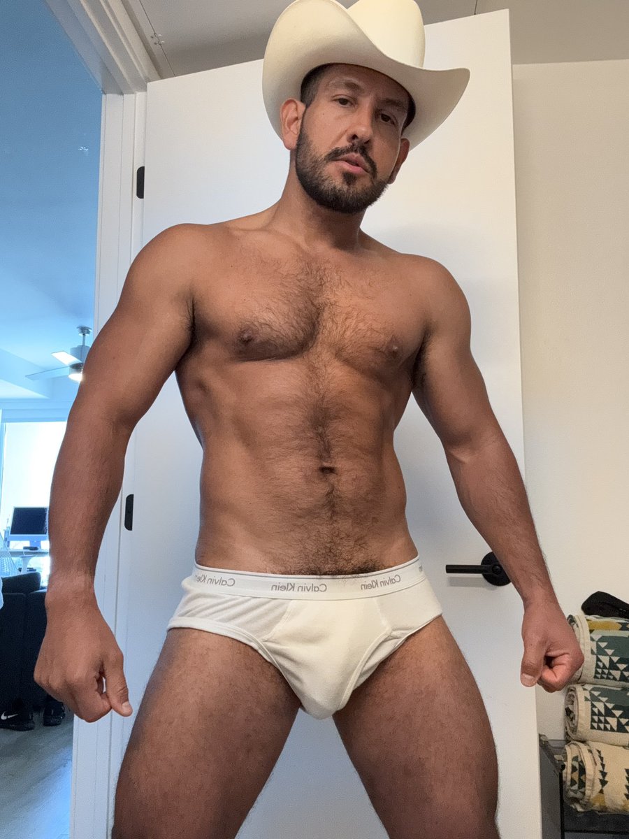 Good Morning! 🤠
Instagram: Elvaquerodelmayo.oficial ✅