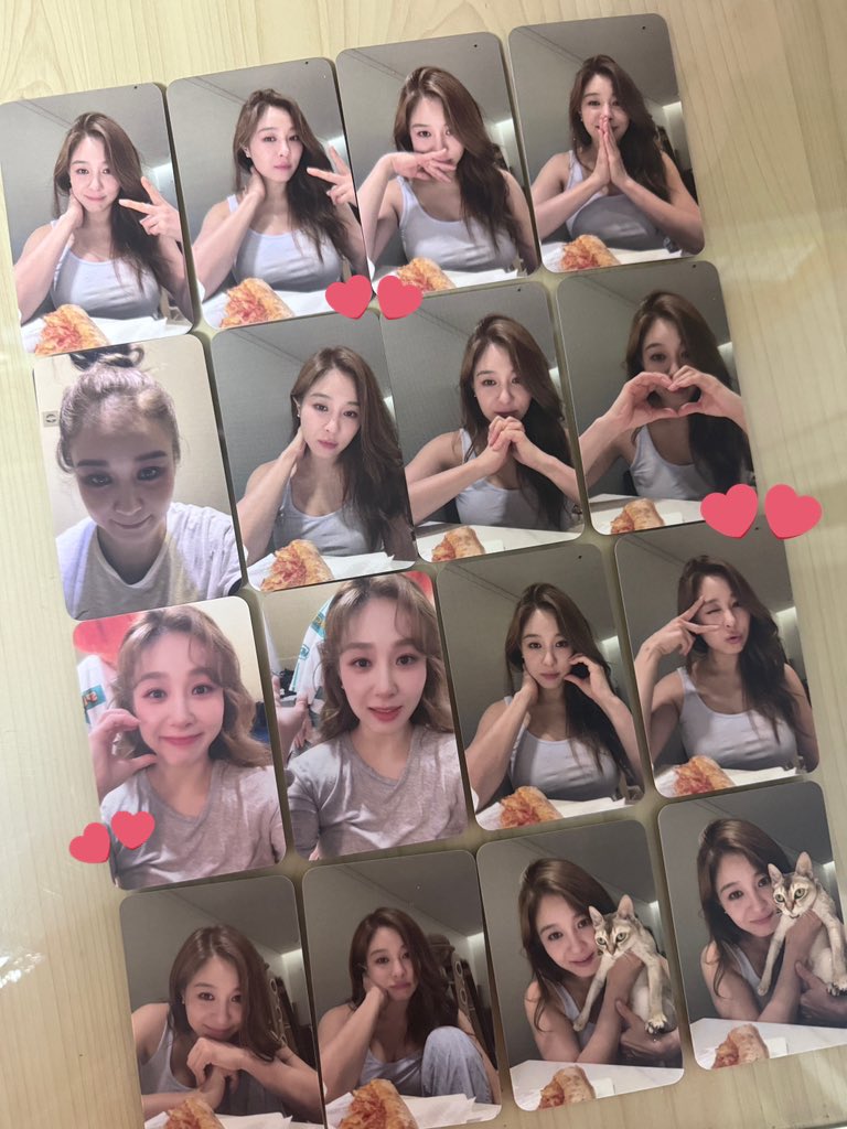 주현이님 느좋 포카 나눔합니다 ◜◡◝! 

양면으로 총 8종류고, 인 당 랜덤으로 2장씩 드려요🍀🍀

⏰ 9/3 or 9/9 마리끼리 공연 전 

받아가실 분은 멘션으로 날짜 남겨주세요❤

+ 수량은 20세트 내외로 잡았는데 상황 보고 제가 컷할게요:)