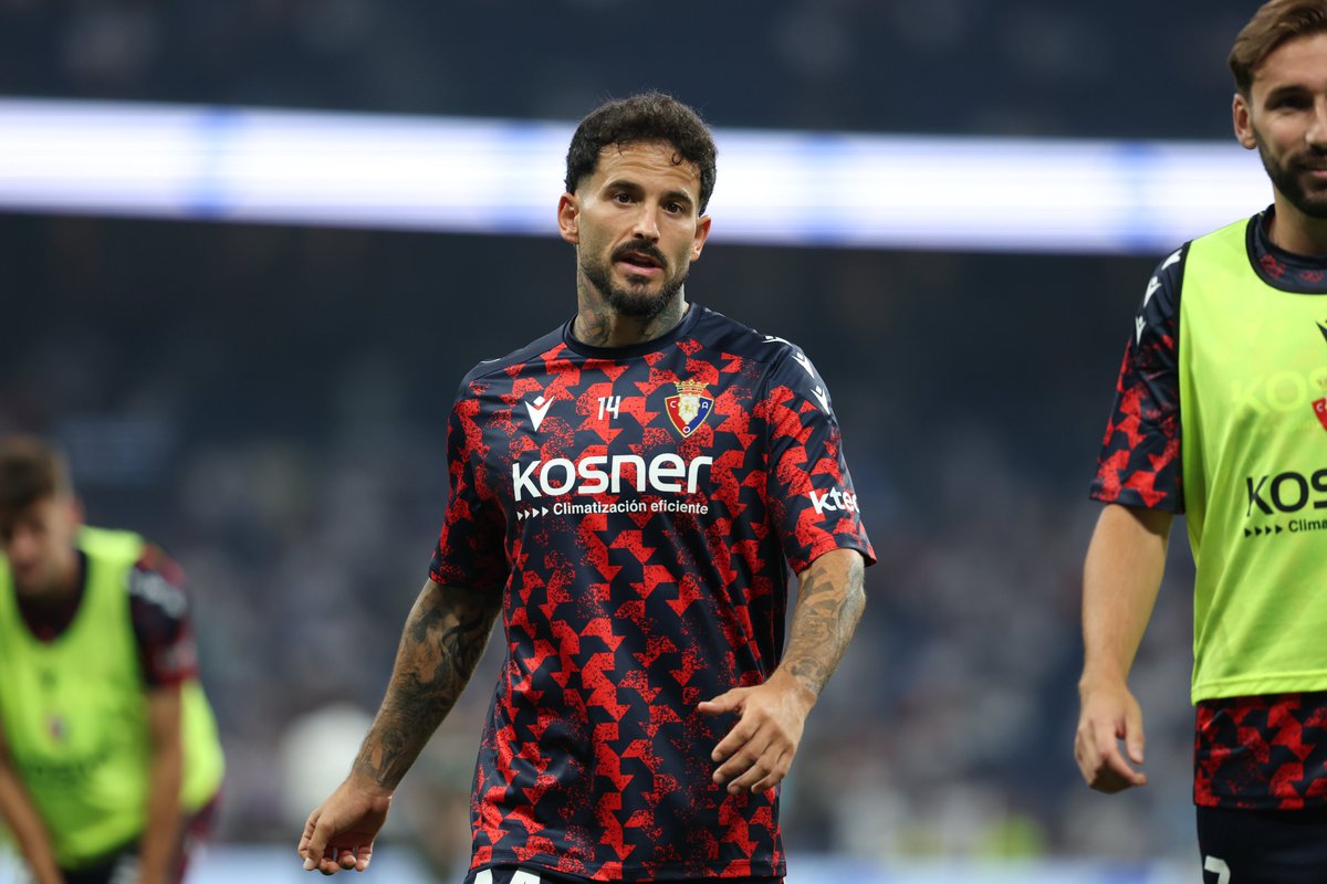 Osasuna's tweet photo. 🔥 Quedan quince minutos https://t.co/i8QslbubLJ
