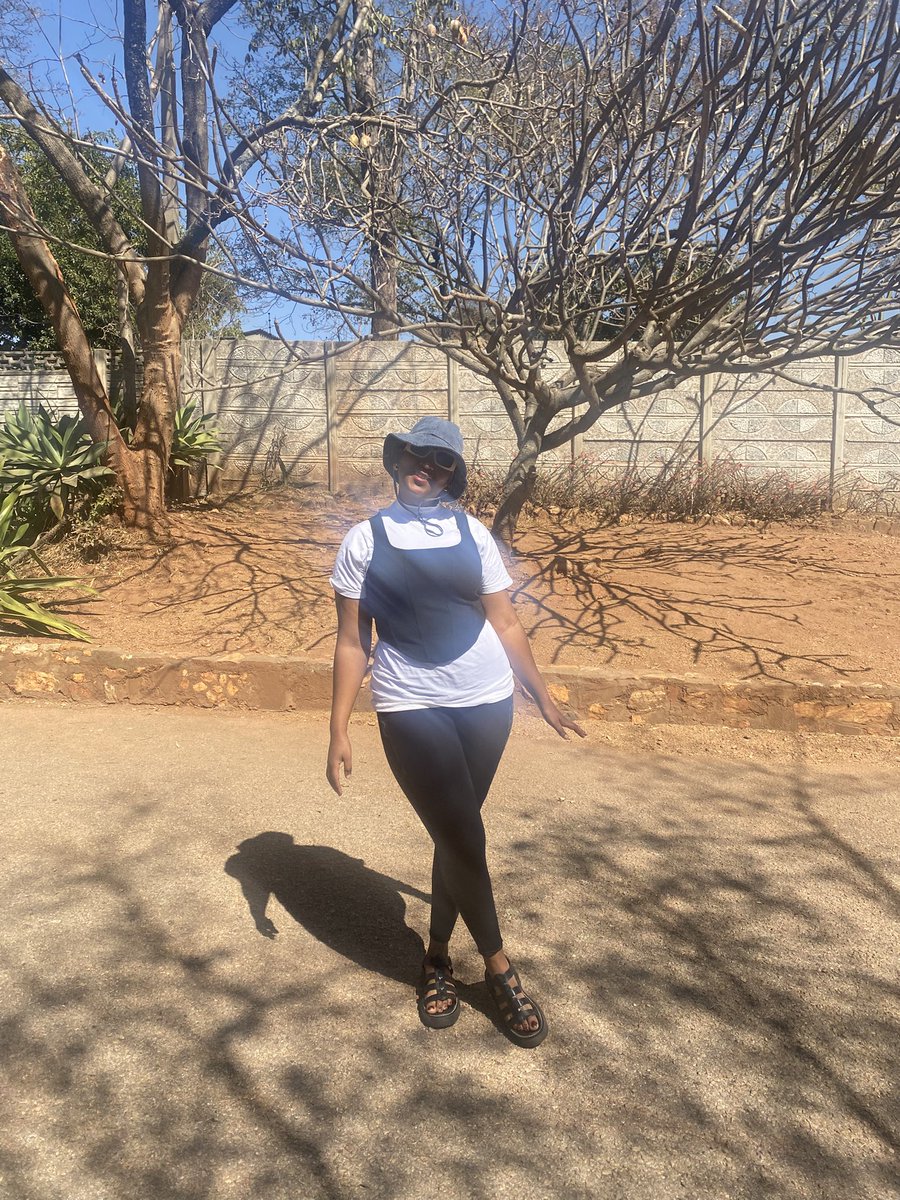 Nothando tweet media