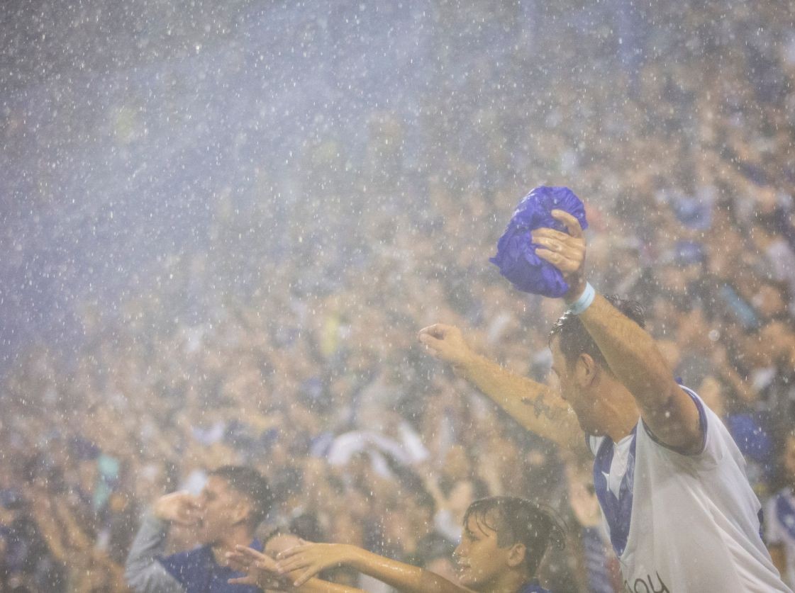 VelezPictures's tweet photo. VAMOS VÉLEZ https://t.co/KySgOybaCc