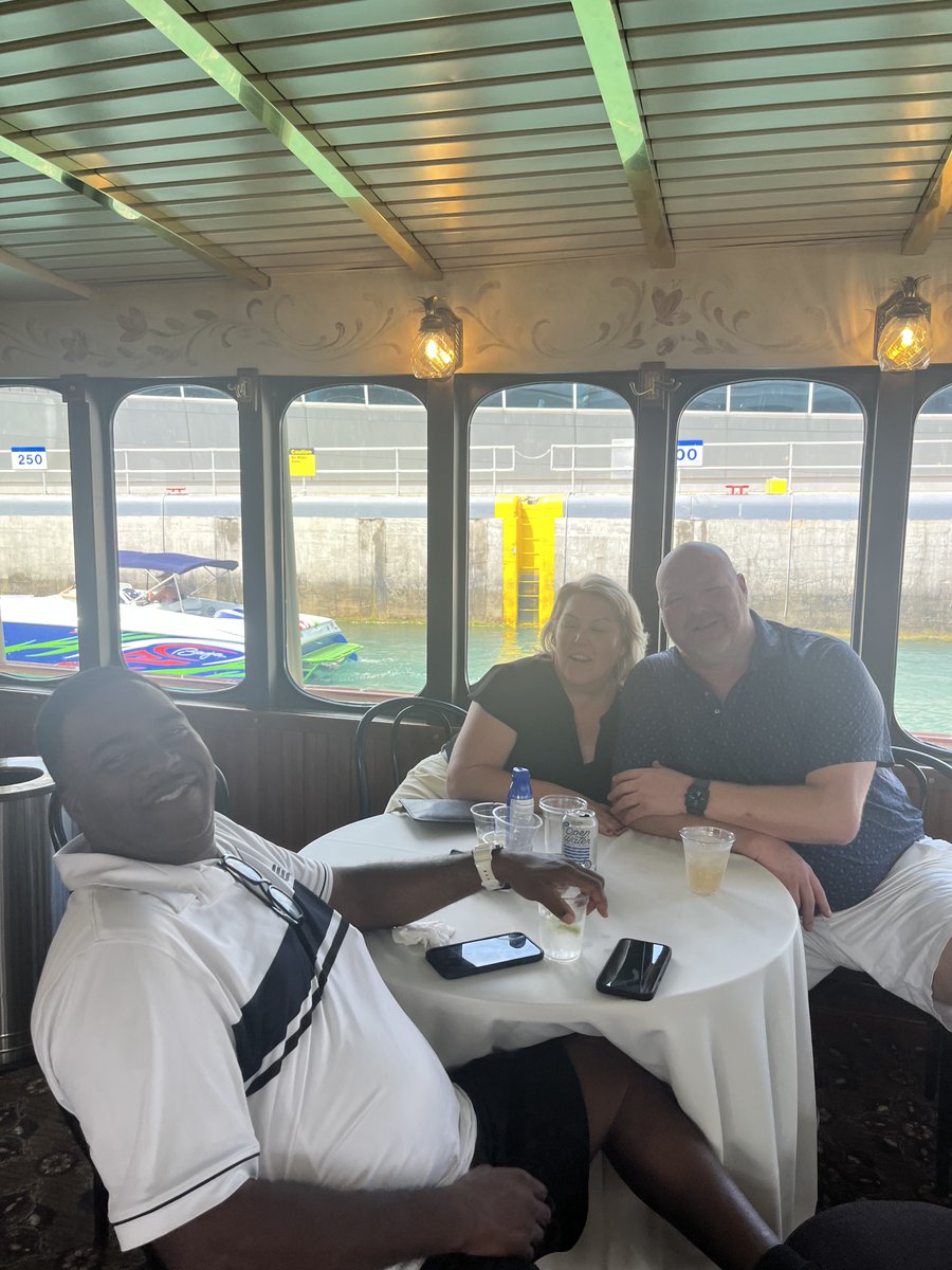 ConcordG's tweet image. Last Friday’s summer outing was one to remember! 🌊 We kicked things off with a boat cruise on the iconic First Lady, taking in the city from a whole new perspective and catching a glimpse of the Air &amp;amp; Water Show practice overhead.🛩️ 

#TeamOuting  #TheConcordGroup  #FirstLady