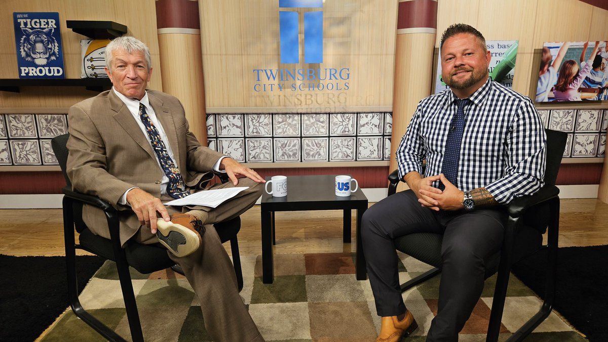 MattStrick11's tweet image. What an honor to meet with Superintendent Steve Marlow today! Great things happening in the Twinsburg City School District 🐾🤩@twinsburgcsd @FocusOhio #tigerproud