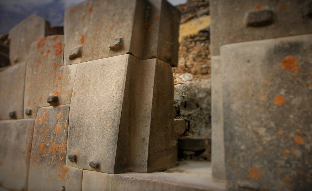 EDICIONESREGION's tweet photo. Misteriosas Obras Maestras Megalíticas...
Ollantaytambo.

Ley Lines, Vortex, Magnetic Current:Lost Civilizations &amp; Forgotten History https://t.co/wzxW7A3bTy