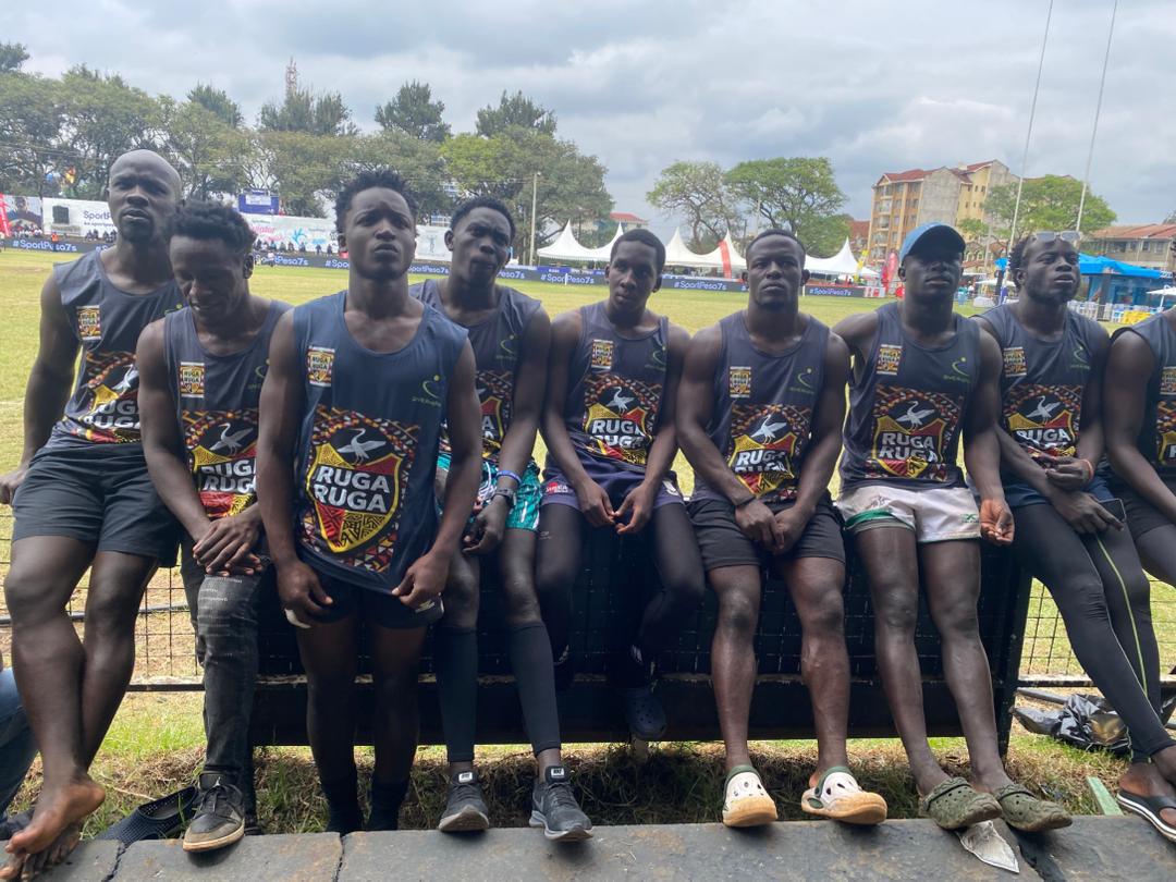 Strong guys here💪. Working, grinding and learning. Just a little ⌚