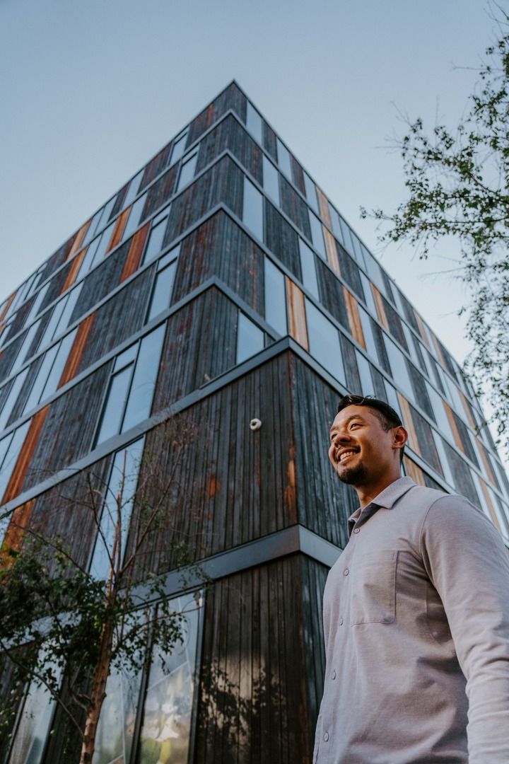 MoveUpPG's tweet image. In Prince George, you don’t have to choose between professional growth and personal well-being. With opportunities in healthcare, trades, tech, education, and more, plus a backyard full of trails, lakes, and community spirit, PG is where ambition meets adventure.

#MoveUpPG