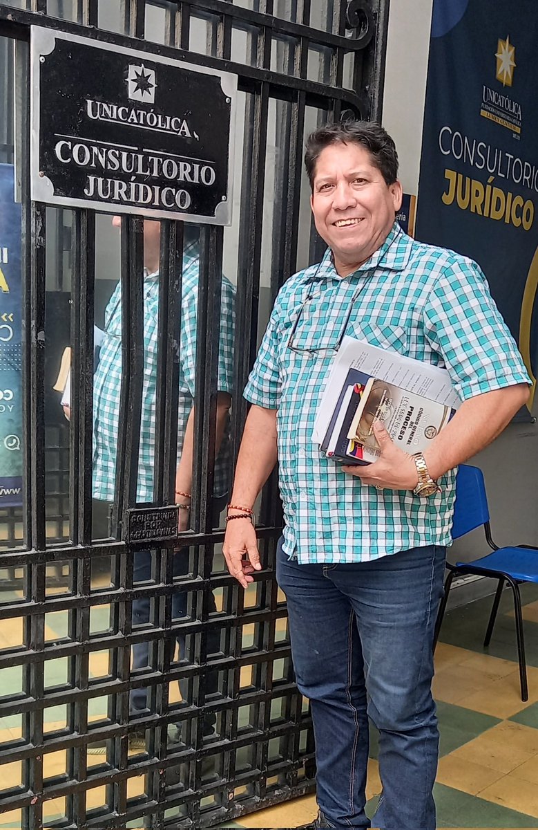 richardrivas7's tweet photo. Mientras tanto, yo en Colombia... https://t.co/ccBFcxyNWK