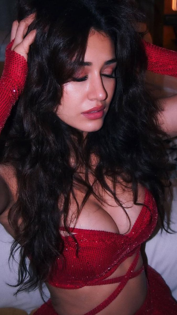 GyvLFpQWEAAU7DS?format=jpg&name=medium