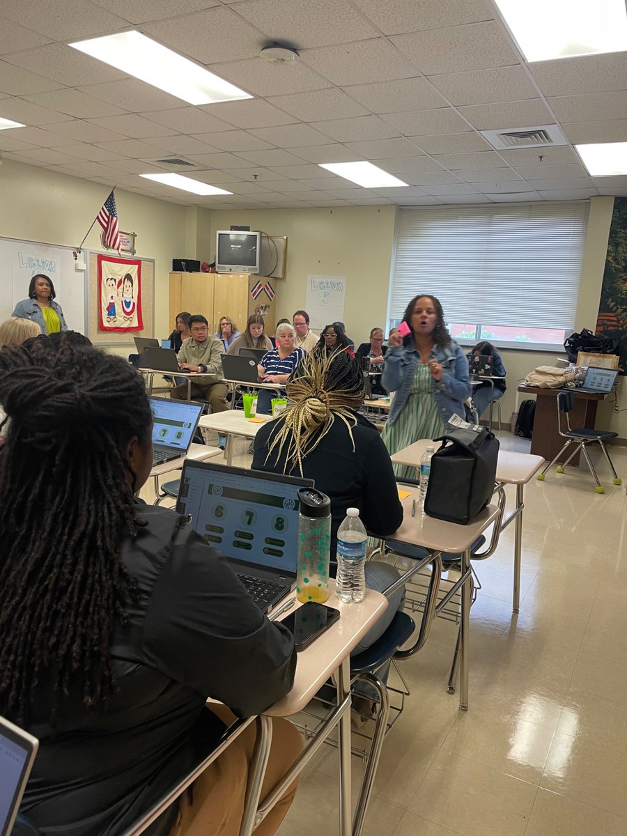 Lefebvres_class's tweet photo. @UCPSNC Teacher leaders facilitated county PLCs to unveil our new district resources! Thoughtful conversations and actionable plans for implementation in every space 💪🏼

@aghoulihan @RimmerEdTech @loripeyton @UCPSCFTEAM https://t.co/KwG7cEIXFG