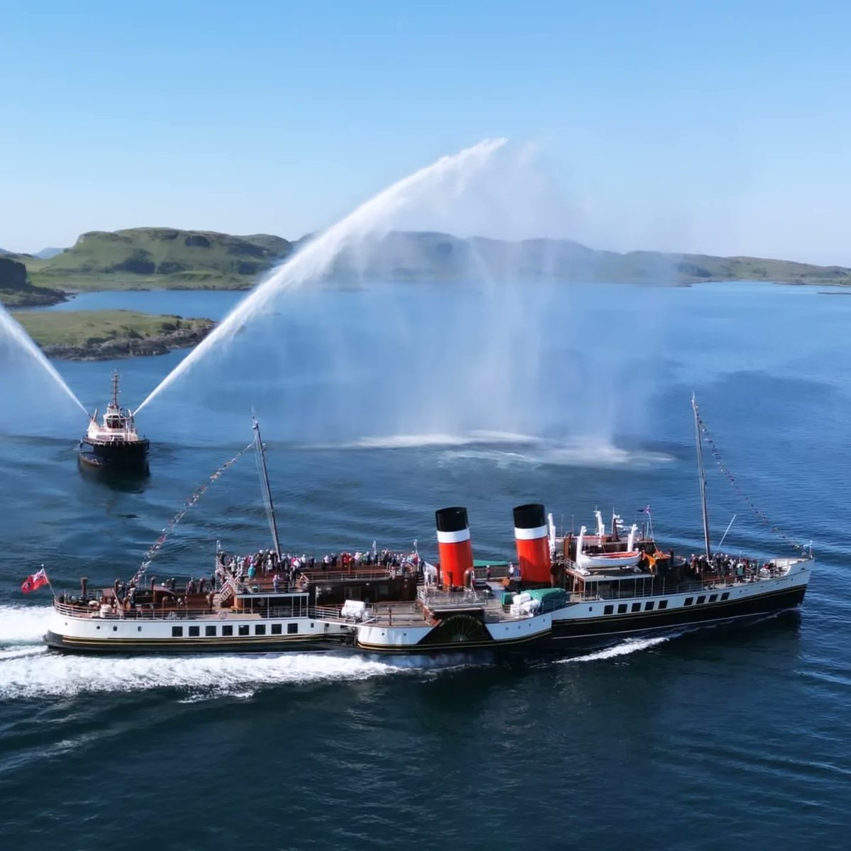Paddle Steamer Waverley tweet media