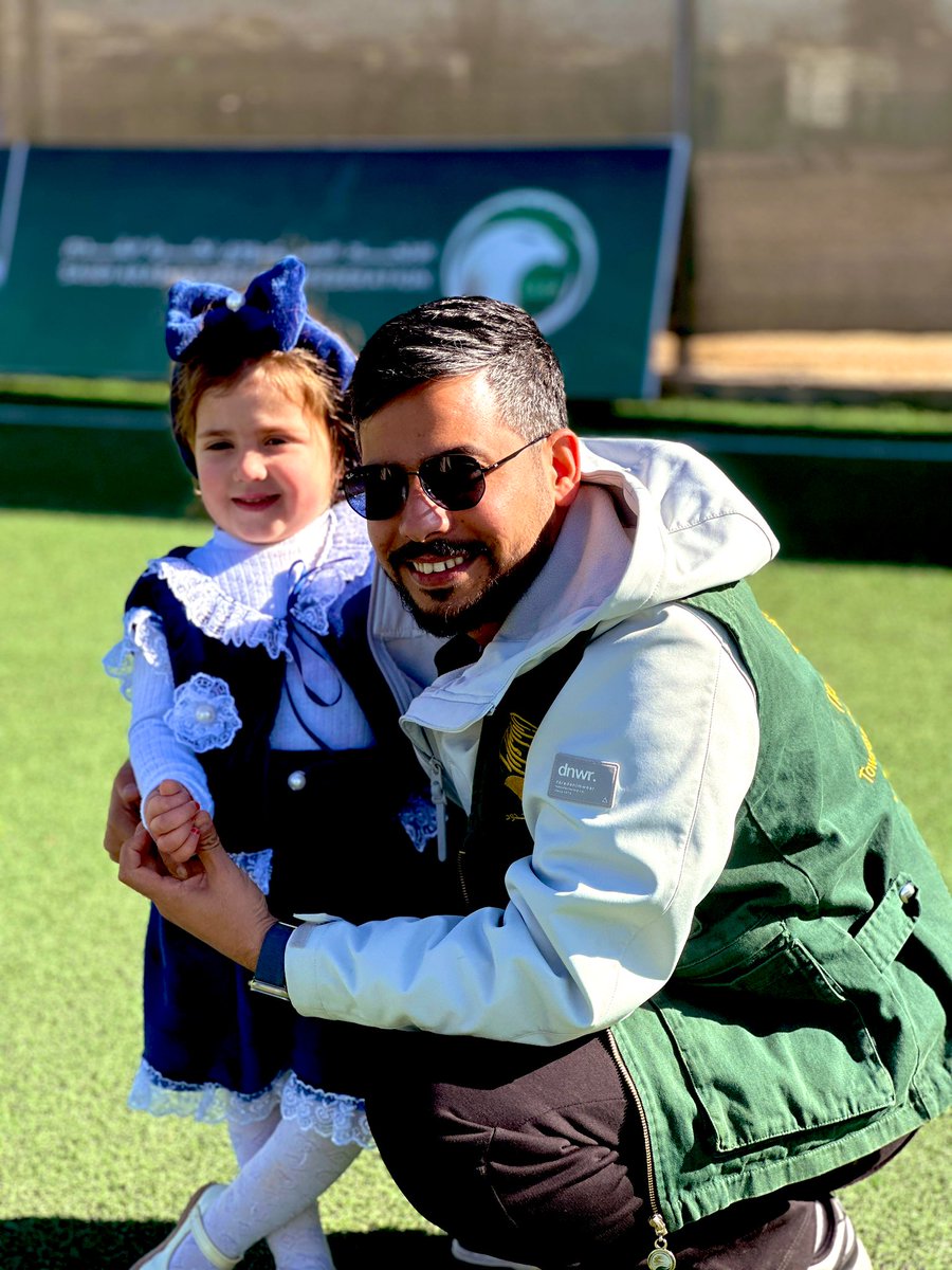 أعظم ما يمكن أن تهديه للعالم هو قلب رحيم وإنسانية لا تنطفئ.

#اليوم_العالمي_للعمل_الإنساني