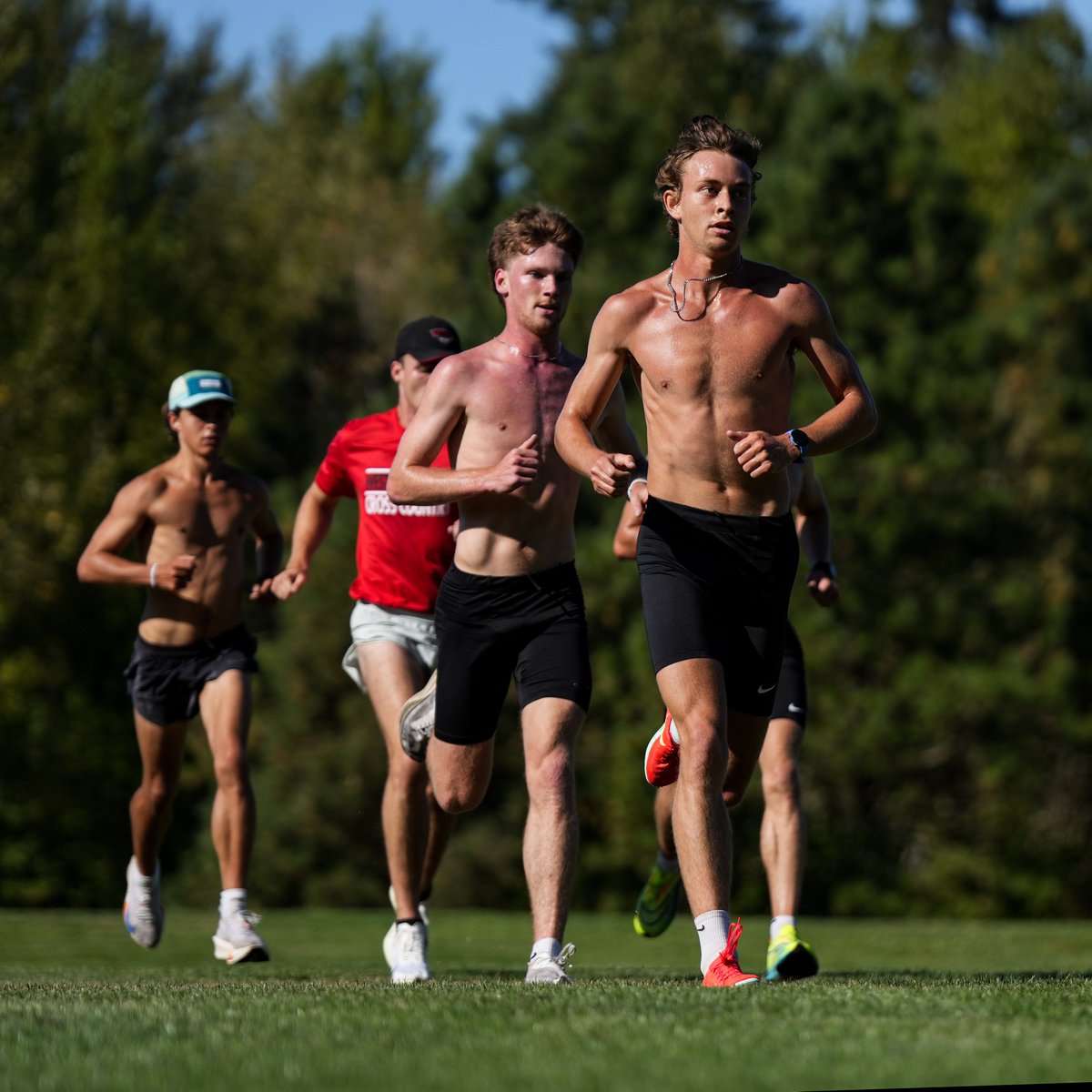 Day one in Corvallis ... the miles start here

#GoWolves #PackMentality #OnTheHunt