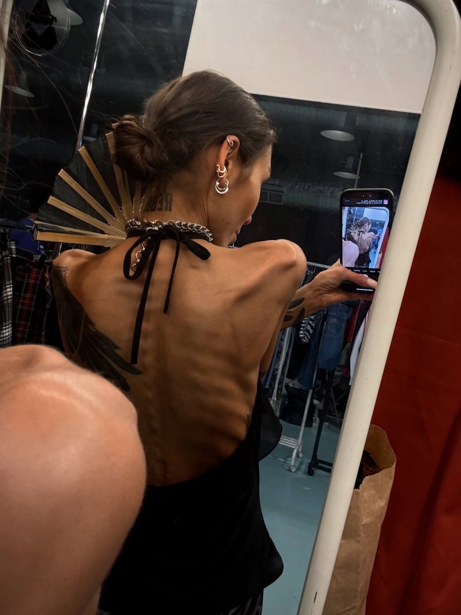 ᰔ 𝔁𝓲𝓪𝓸𝓼𝓹𝓸 ୨୧ tweet media