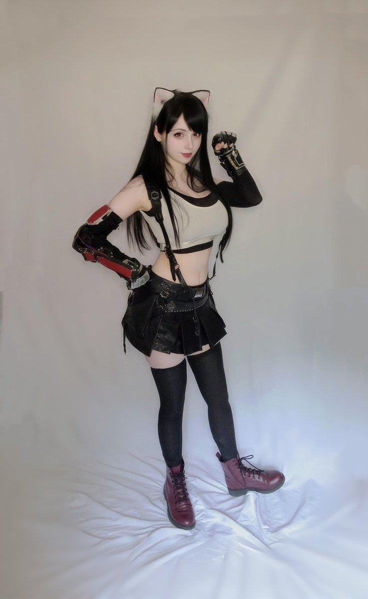 MikaDaicha's tweet photo. Today is my BIRTHDAY!!!
TIFA LOCKHART MEOW MEOW!!!
TONS OF TIFA + TIFA FAN SIGNS WILL BE ON *PASSES! 
If you're interested in getting me a lil treat or buying one of my 5 new limited birthday merch items (i worked so hard on them pls) check my straw page! https://t.co/dYG7FF6iOL