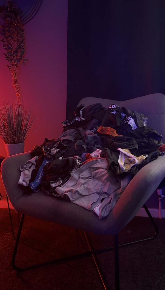 Who’s adding to the collection 🩲😏. DMs open lads 😈