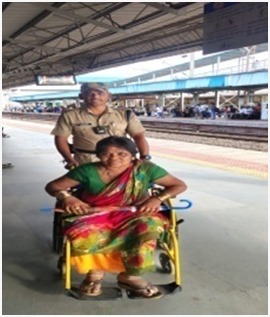 rpfscorvskp's tweet photo. #OperationSewa   RPF/Marripalem  rendered assistance to  01 disabled female passenger was de boarded in train No.22819 BBS-VSKP Exp. at simhachalam Railway station  by using wheel chair dropped her to outside of the station.
@RPF_INDIA,@rpfecor1,@DRMWaltairECoR https://t.co/EYDs5bR5EN
