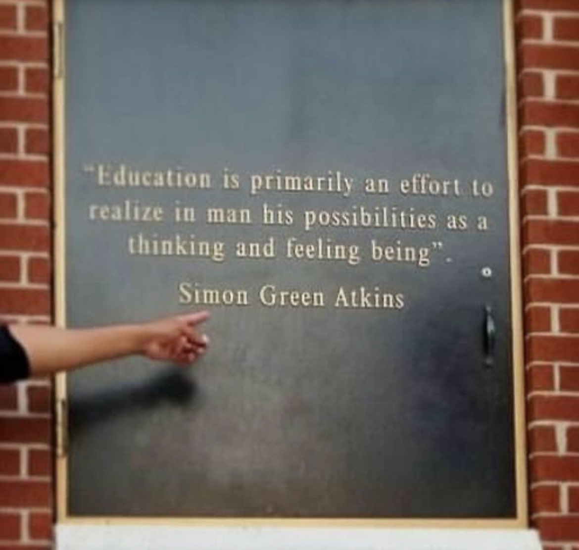 shfantamcgee's tweet photo. As many are preparing for the start of a new school year I’m reminded of this quote from Simon Green Atkins founder of @WSSURAMS . Hoping many will realize their possibilities this academic year. https://t.co/aGsfCfjwMC