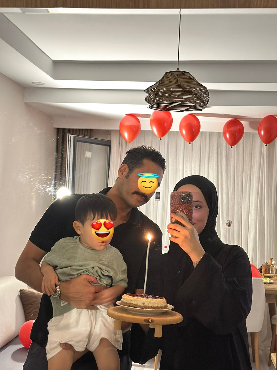 rukleeeee's tweet photo. İyi ki doğdun eşim🖤 https://t.co/ItVafJ48Df
