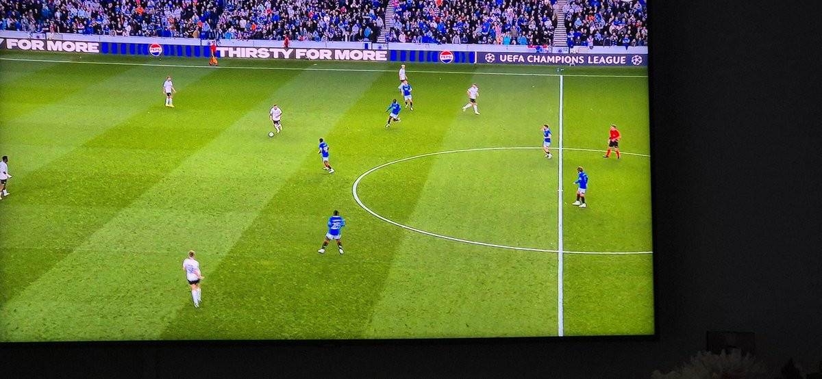 Doddsie9's tweet image. Even the billboards are pissin themselves