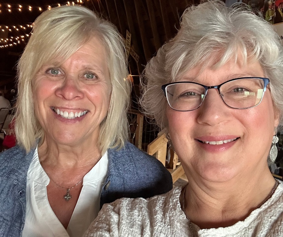 Celebrating Rural Life in the Diocese of St. Cloud, MN!

Our Thriving in Rural Congregations Manager, Laurie, went to the St. Cloud Diocese's Rural Life Mass this past Sunday! The Mass, celebrated by Bishop Patrick Neary, was held at the Hellerman Farm in their beautifully