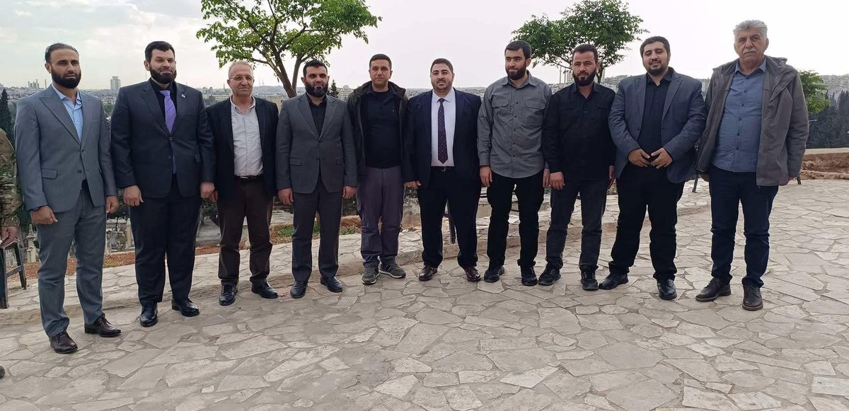 إبو riah (@_3bur1ah) on Twitter photo 🚨Breaking
Advisor to the Autonomous Administration <a href="/BedranCiyakurd/">Bedran Çiya Kurd</a>:
We discussed the Afrin issue with the Syrian Interim Government, but then they backed down.
They say we have begun removing settlers from Afrin, and this is not true. 🚨Breaking
Advisor to the Autonomous Administration <a href="/BedranCiyakurd/">Bedran Çiya Kurd</a>:
We discussed the Afrin issue with the Syrian Interim Government, but then they backed down.
They say we have begun removing settlers from Afrin, and this is not true.