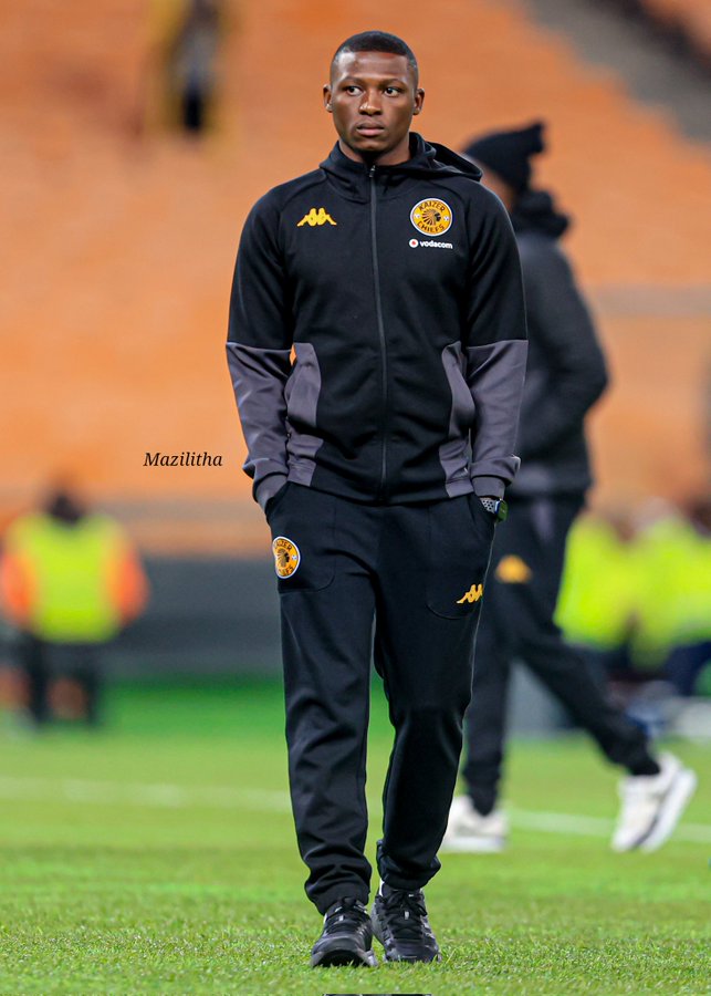 Lerutla_shelton's tweet photo. They might not admit it but orlando pirates lost a real diamond here 😭😭😭 #Amakhosi4Life #BetwayPrem https://t.co/Px8qkEAp11