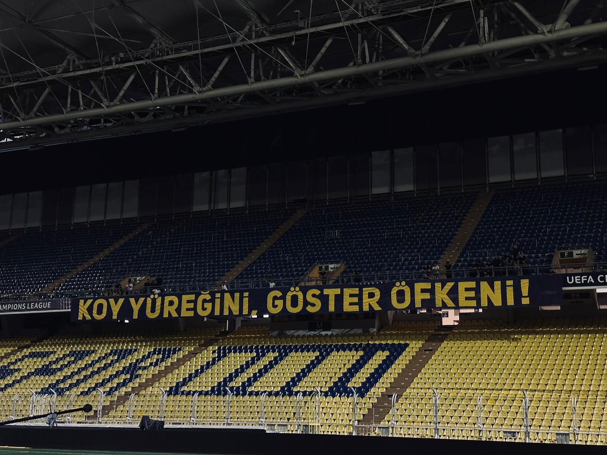 curvaacik's tweet photo. KOY YÜREĞİNİ, GÖSTER ÖFKENİ!

📍OKUL AÇIK https://t.co/5DRSWo9JKo