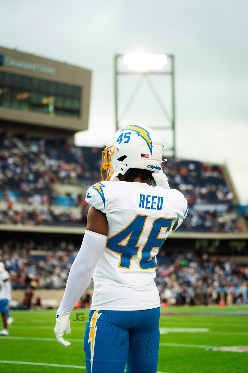 JayGShots's tweet photo. Los Angeles Chargers shot by JG https://t.co/MPibAlKAR5