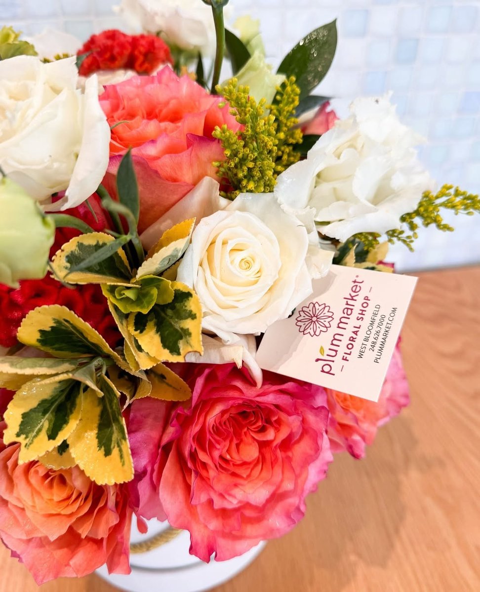 PlumMarket's tweet photo. The Plum Market Floral Shop is home to a team of talented florists who create breathtaking centerpieces, wedding bouquets, and more. Visit us the Floral Shop in store today to learn more. ⁠ https://t.co/ySy8fx539G