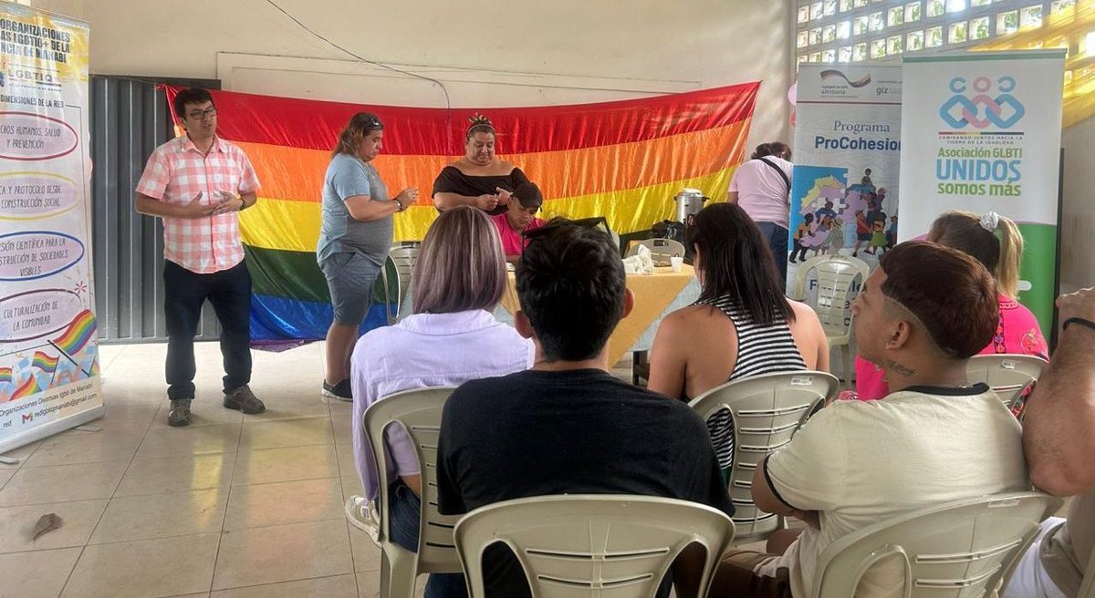 MMDDHH_Zona4's tweet photo. 📍#Portoviejo

📌Participamos en la Asamblea General de la Red de Organizaciones Diversas LGBTIQ+ de #Manabí en la parroquia Picoazá, junto a la @GIZEcuador, fortaleciendo la organización y articulación de servicios para garantizar derechos.

#ElNuevoEcuador https://t.co/WxgAqLYYcG