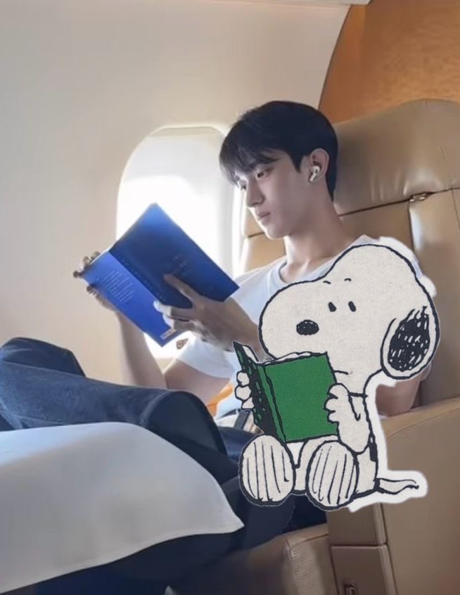 snoopykyeom of the day 📚