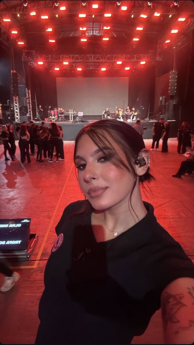 vai embaixadora arrasa nesse barretANA