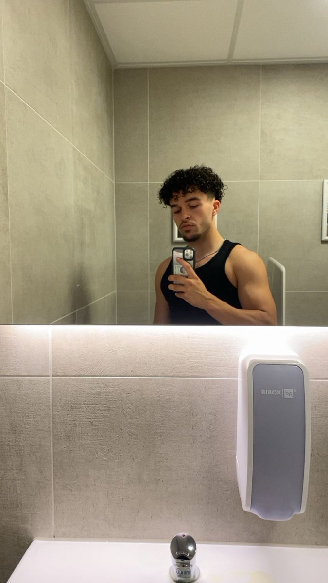 🐆 (@ilyessliti) on Twitter photo 