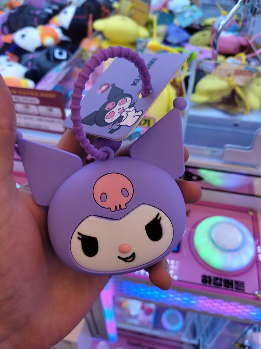 My new hobbies include gacha and vaping