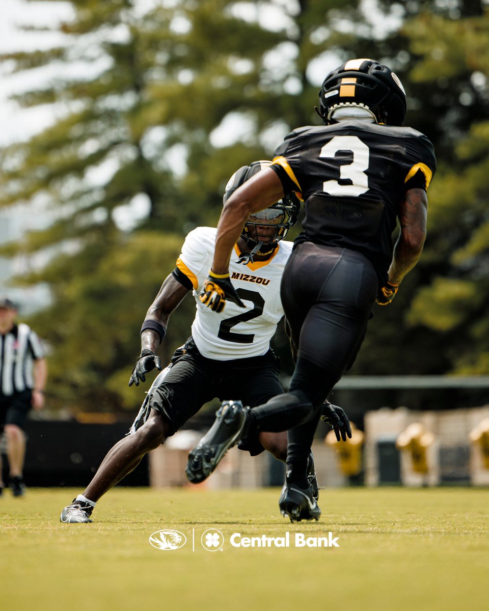 Mizzou Football (@mizzoufootball) on Twitter photo And that’s a wrap on Fall Camp 2025 ⛺️🎬
#MIZ | #STP And that’s a wrap on Fall Camp 2025 ⛺️🎬
#MIZ | #STP