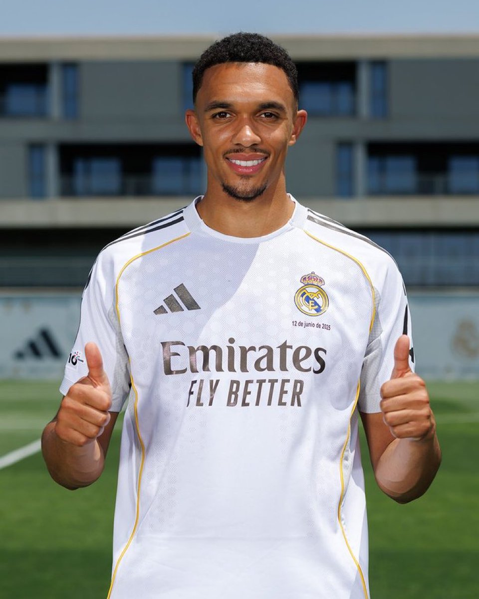 ❗️ Trent’s first half vs. Osasuna:

• 1/5 crosses
• 0% duels won
• 0% long balls
• 49 passes
• 1 key pass
• 0 recoveries
• 0 tackles