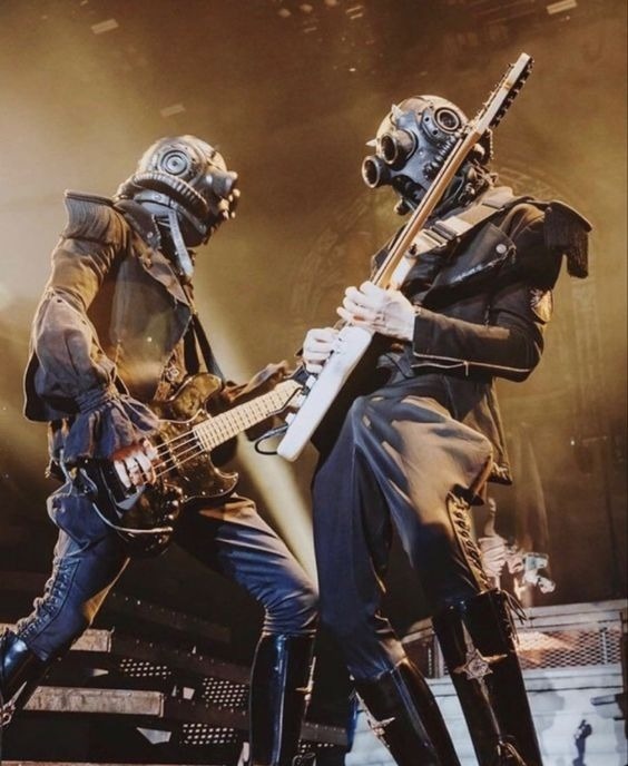 Perpetua's Stupid Hat Hater No.1 🔞 tweet media