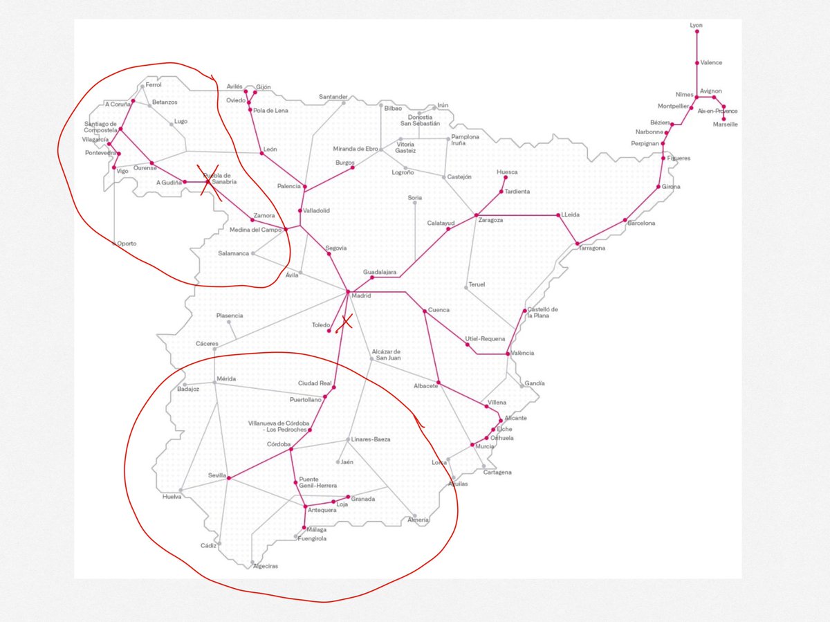 -Dos averías en el AVE y media España incomunicada. -Esto es lo que pasa por tener un sistema centralista.
 -Una línea por el Cantábrico, una línea por la Ruta de la Plata, Valladolid, Badajoz, Sevilla o León podrían ser soluciones al hipercentralismo de Madrid.