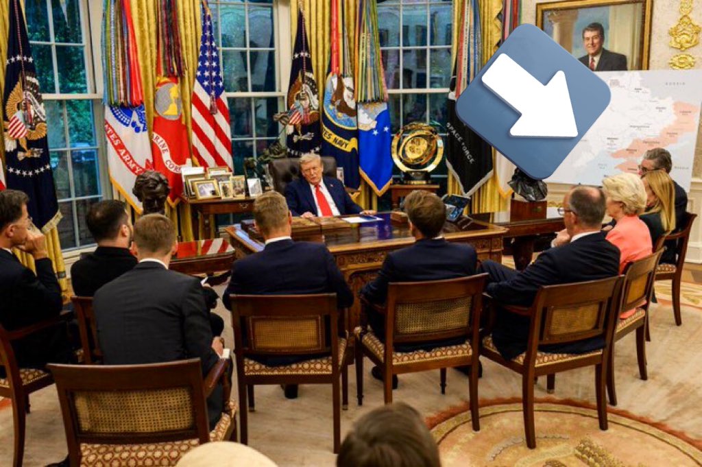 CPBritain's tweet photo. Pathetic spin from Starmer. 

Here he is, lined up with other European leaders like children as Trump holds court - begging him to continue the slaughter in Ukraine.

A Coalition of the Grovelling.

Communists say Britain should have an independent foreign policy based on peace. https://t.co/0XoWB5rtOK