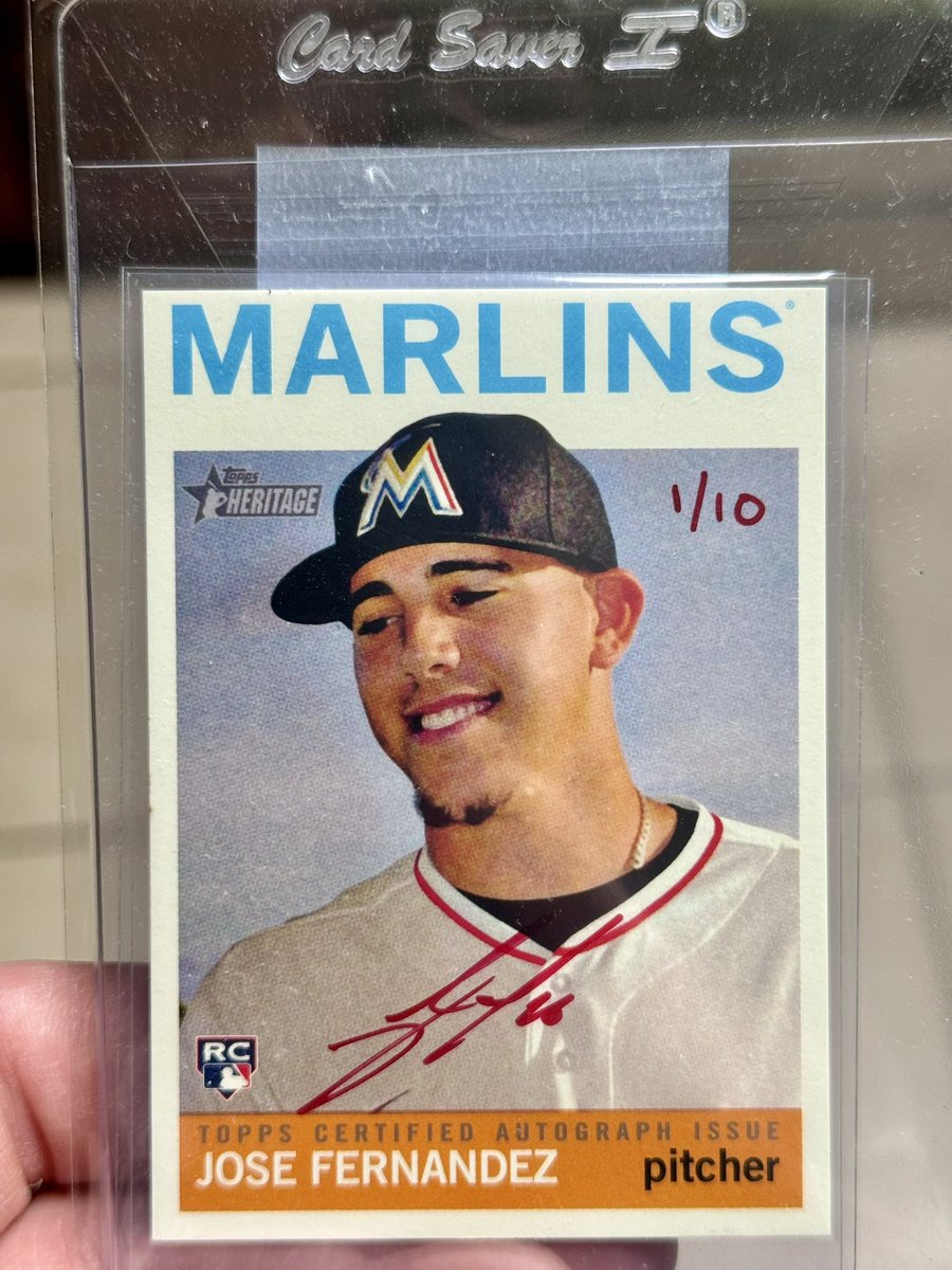 305cardguy's tweet photo. @filthbombbreaks https://t.co/EhQra9RKkl