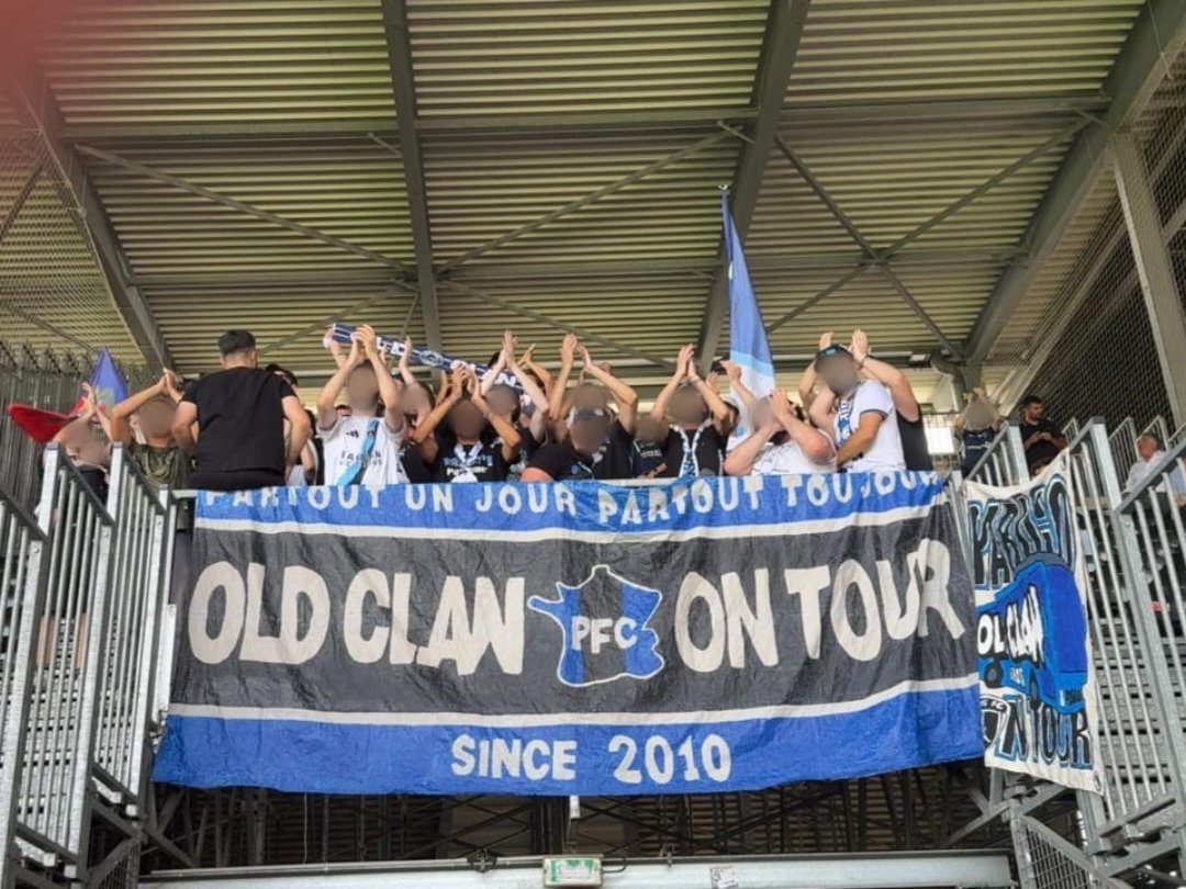 UltrasMadeinFR's tweet photo. ⚽️ Angers - Paris FC
📢 Ultras Lutetia / Old Clan on tour !
📆 Dimanche 17 août 2025
📸 @UltrasLutetia14 / @OldClan10
#SCOPFC https://t.co/DVRLb0ch83