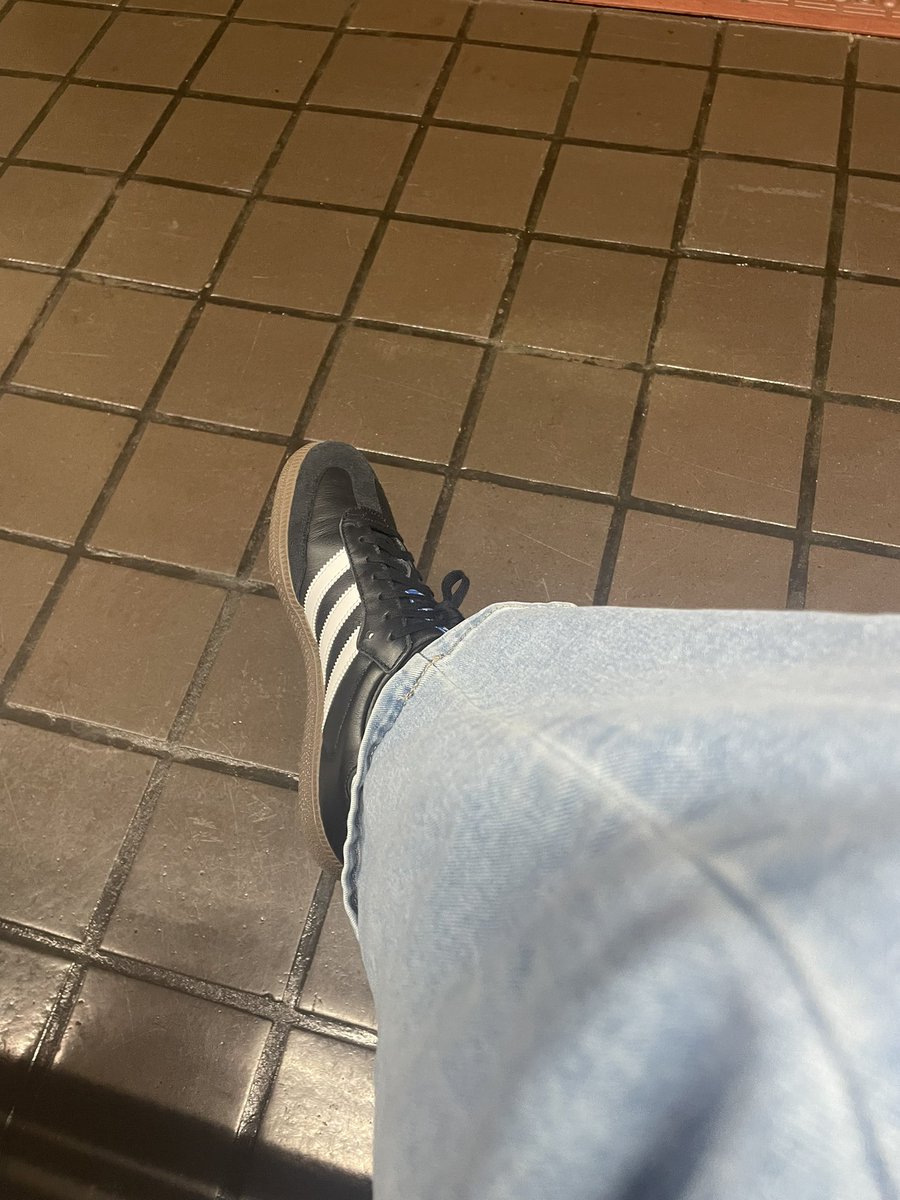 brattymarss's tweet photo. you'll always be underneath my shoes https://t.co/lHe3B8AS8p