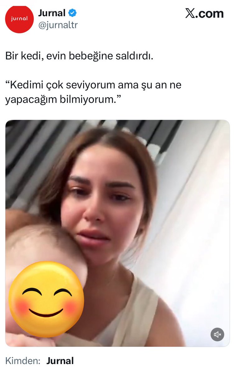 Köpeklerden sonra şimdi de kedi korkusu ve nefreti yaymaya hız verdiler. 

Kedinin tırnağını kesmeyi bile ihmal etmiş, çocuğu gözetimsiz bırakmış üstüne ağlayarak kedim bebeğime saldırdı diye video çekiyor. 

Ne yapalım mesela şu an ?
Kedi mahkemede yargılansın diye kamuoyu mu