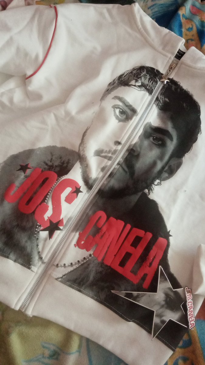 MonsecanelaN's tweet photo. @JosDice 
Jos ya me llego tu sudadera de tu colección con malayerba esta padrisima muchas gracias.
😭😭😭😭💖

Llegó a cuautitlan Izcalli Edo.mex 🥰💖.
Voy a hacer que más chicas conozcan la colección de Jos con malayerba 🥰💖 https://t.co/fmiACeiOLY
