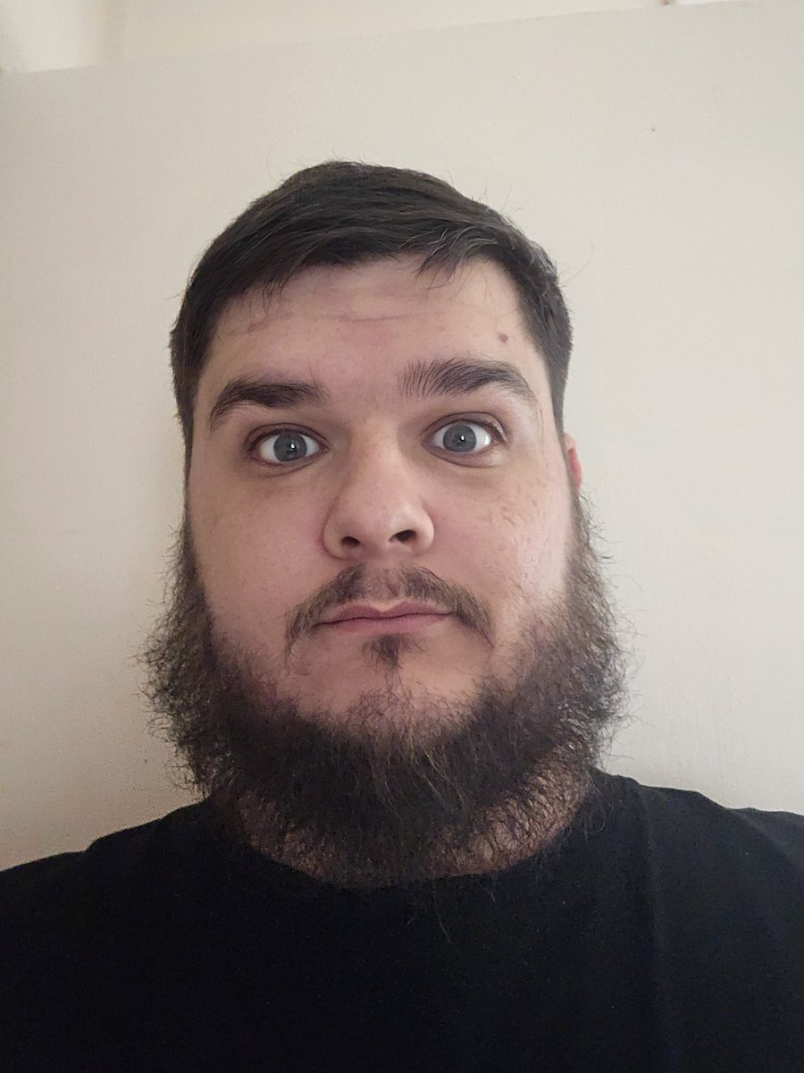LMDX01's tweet photo. Have no clue why I'm wide eyed lol https://t.co/QNPUg1aCre