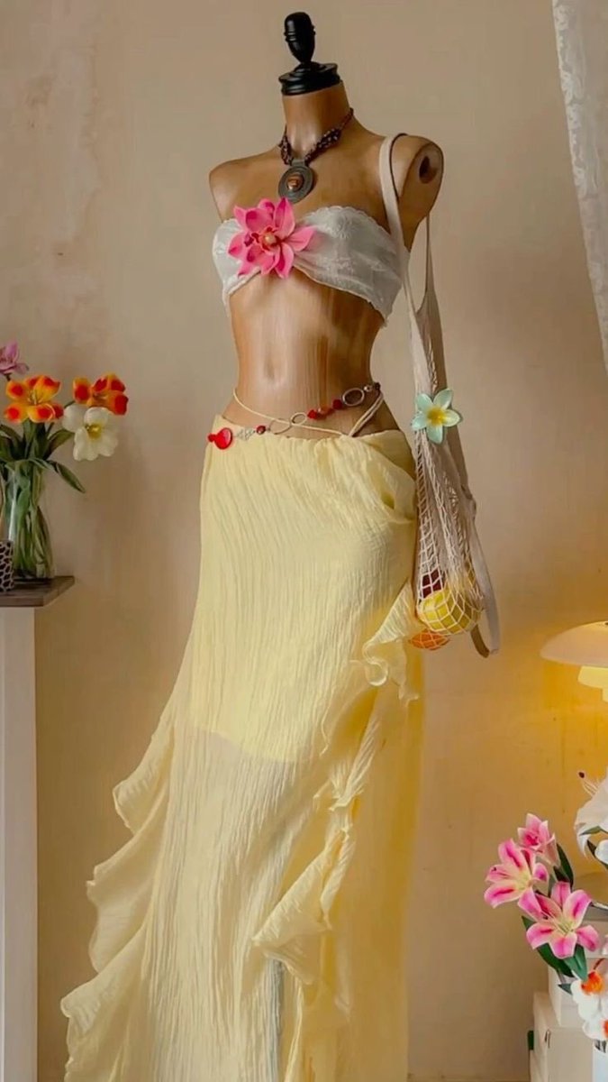 2025 summer vibe for me ⋆ ༅˚🌺 •