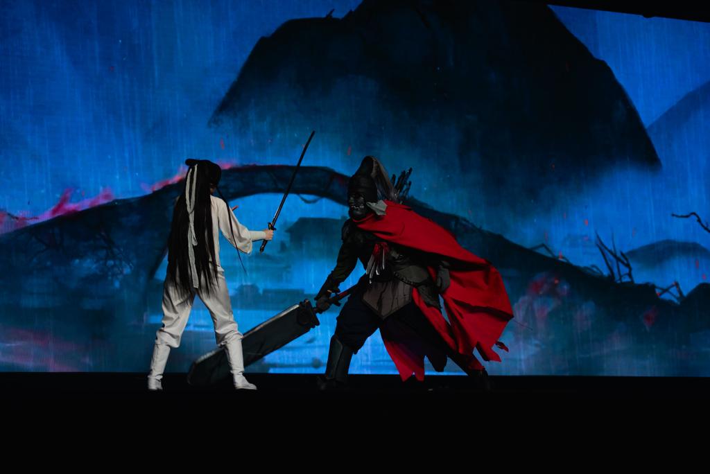 olychrom's tweet image. I made the first ever Yi Nian bridge demon cosplay in the world and TGCF fandom. 

#TGCF #xielian #tgcfcosplay