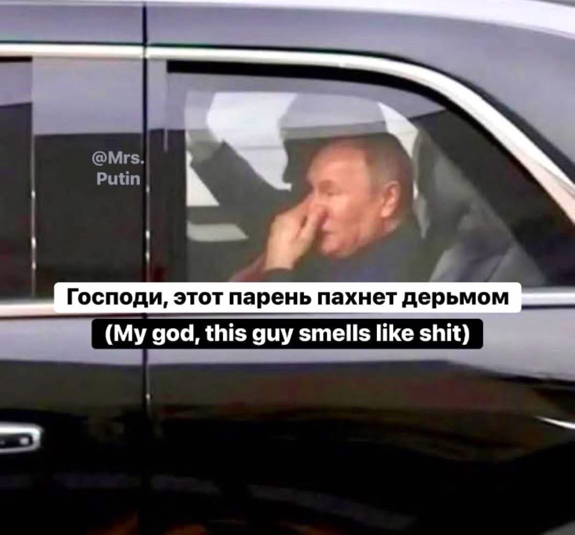 DemocracyGhost's tweet image. Photo might be AI, that said even the mass murderer #Putin can’t stand the rotten stench that is #Felon47 #PedoPresident
⁦@realDonaldTrump⁩ 
#PutinsPuppet