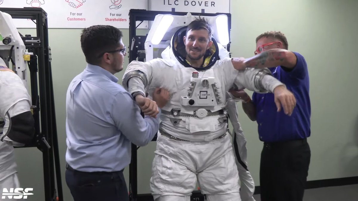 Ryan Caton (@dpoddolphinpro) on Twitter photo Oh my god this is the best stream ever youtu.be/4N5PjBCbQRU
<a href="/KSpaceAcademy/">Kerbal Space Academy</a> inside the @ILCDoverAstro suit Oh my god this is the best stream ever youtu.be/4N5PjBCbQRU
<a href="/KSpaceAcademy/">Kerbal Space Academy</a> inside the @ILCDoverAstro suit